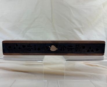 Etui zum Abbrennen von Räucherstäbchen