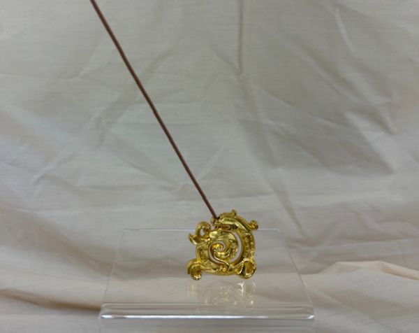 Räucherstäbchenhalter